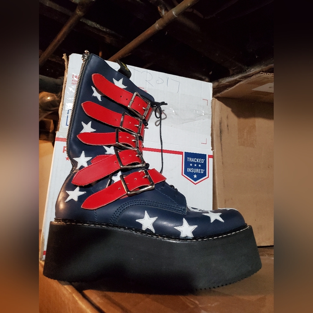 Nwob sz 40/10 $1135 R13 leather combat flag boots